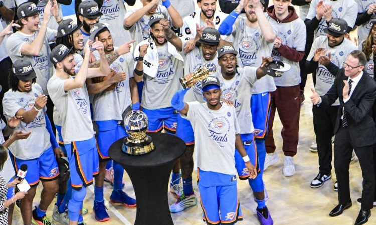 Finale lige NBA bo med Oklahomo in presenetljivo Indiano